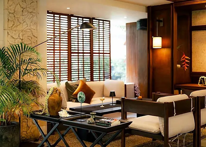 Hotel Fourteen Roses Kuta (Bali)