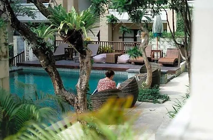 Fourteen Roses 3* Kuta (Bali)