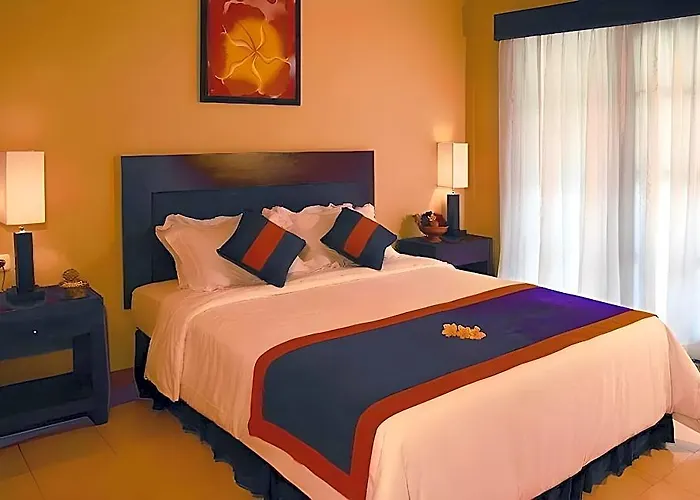 Hotel Fourteen Roses Kuta (Bali)
